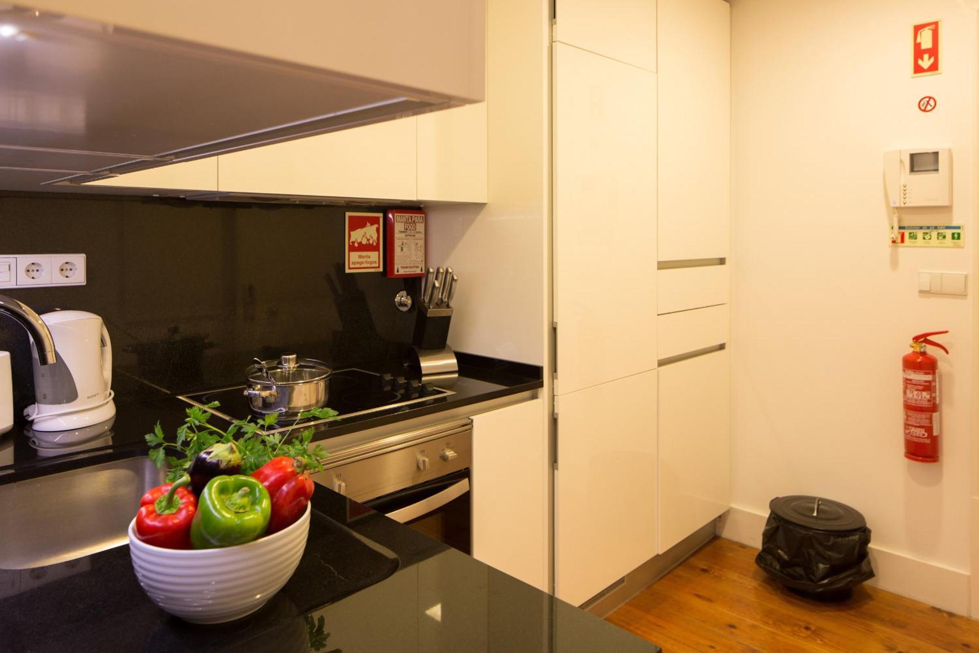 Apartamento No Cais Do Sodre, Zona Com Muita Vida Noturna, Ttlsp55 Лиссабон Экстерьер фото